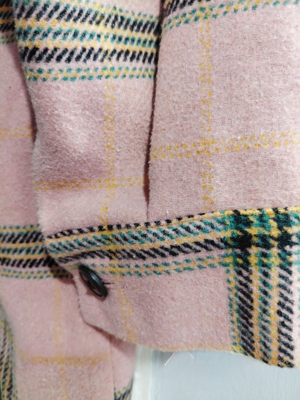 Wild fable Pink Plaid Button Jacket With Pockets Size Med.  Soft Cozy - Picture 3 of 5